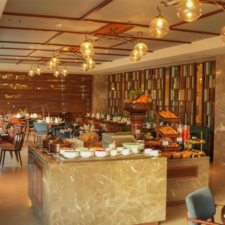 Radisson Hotel Vrindāvan Dış mekan fotoğraf