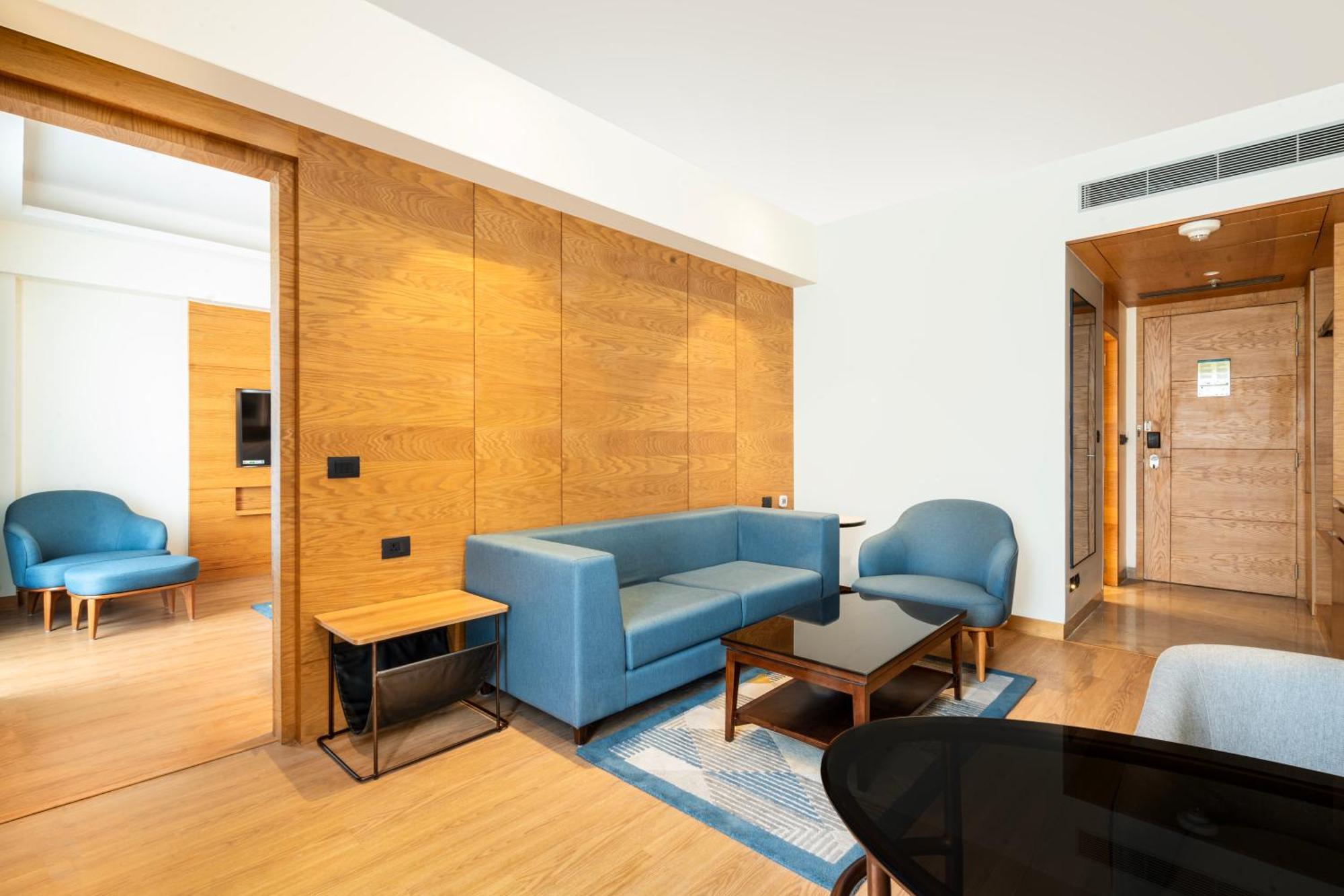 Radisson Hotel Vrindāvan Dış mekan fotoğraf
