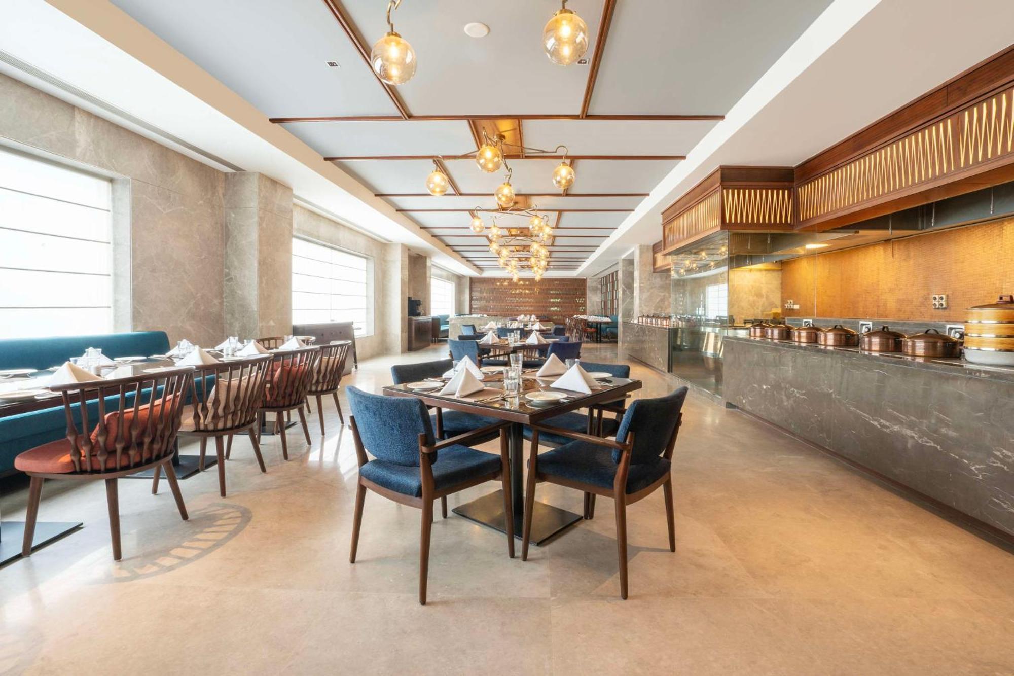 Radisson Hotel Vrindāvan Dış mekan fotoğraf