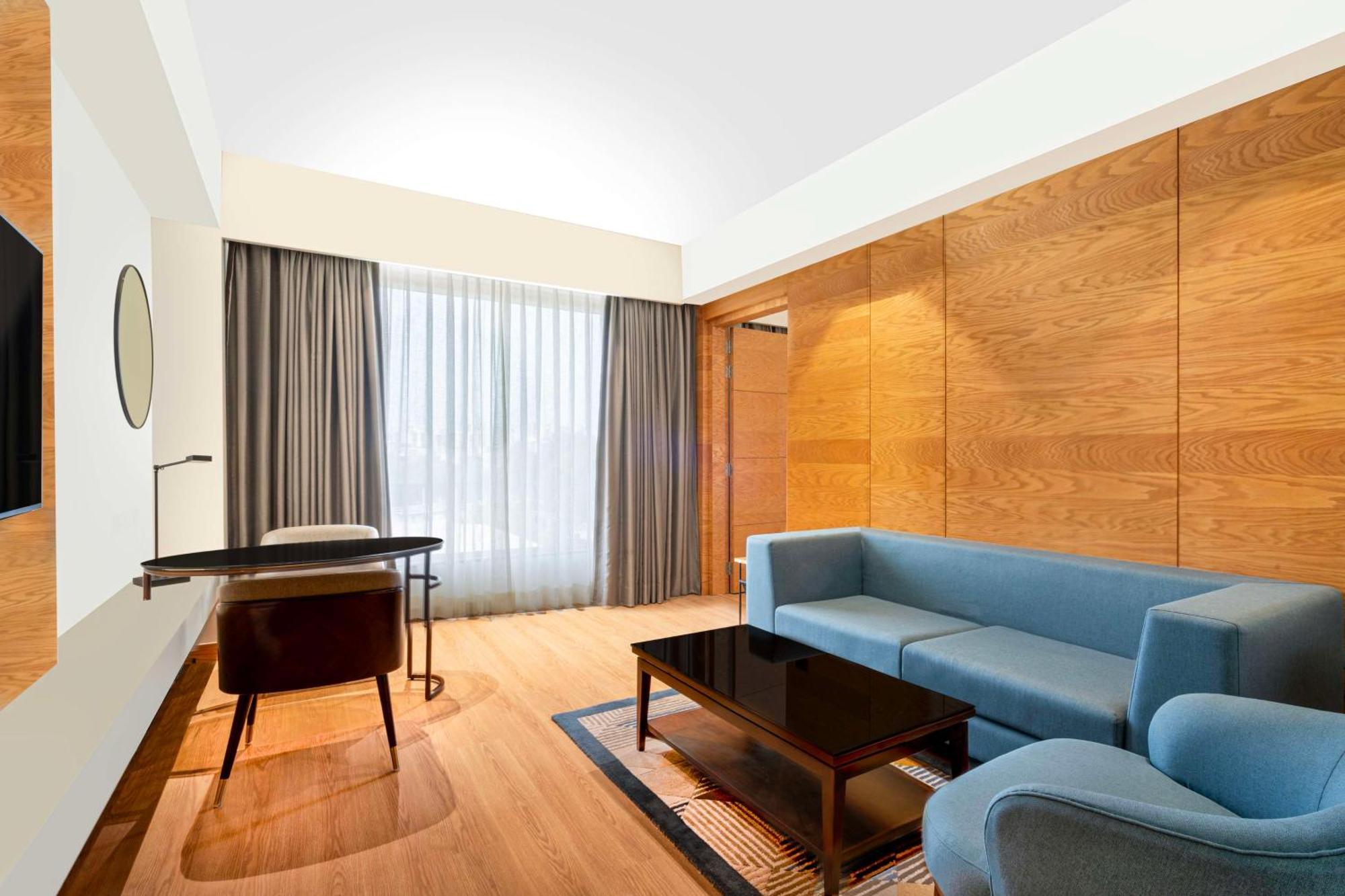 Radisson Hotel Vrindāvan Dış mekan fotoğraf